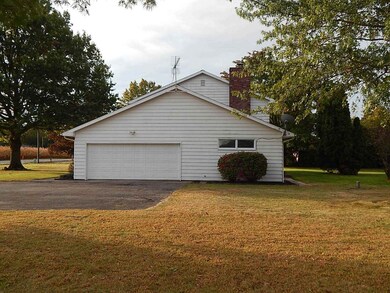 1306 S 450 E, Bluffton, IN 46714 - photo 5