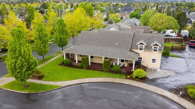 2321 NE Acorn Ct, Bend, OR 97701 - photo 2