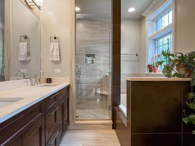 927 W Agatite Ave unit 2N, Chicago, IL 60640 - photo 7