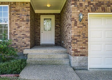 5918 E Manslick Rd, Louisville, KY 40219 - photo 3