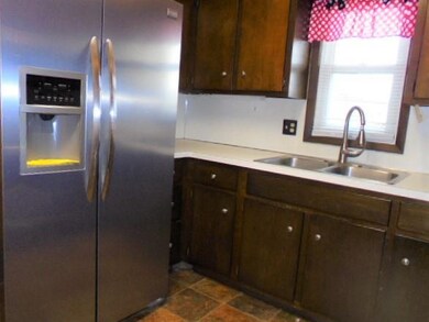 845 E Lexington St, Allentown, PA 18103 - photo 7