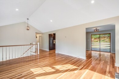 40 Hillcrest Rd, Medfield, MA 02052 - photo 6