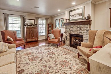 433 Northampton Dr, Asheboro, NC 27205 - photo 2