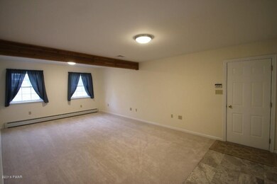 117 White Pine Ct, Milford, PA 18337 - photo 2