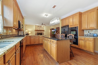 521 Litchfield Way, Oswego, IL 60543 - photo 7