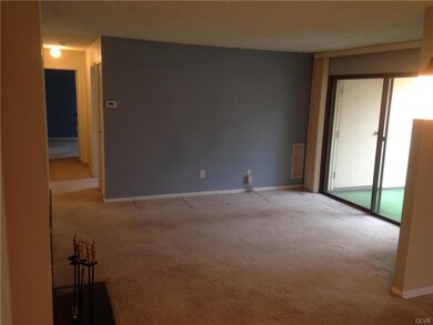 1015 Village Round unit E, Allentown, PA 18106 - photo 4