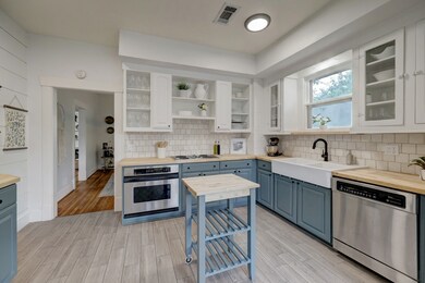 1037 Walling St, Houston, TX 77009 - photo 7