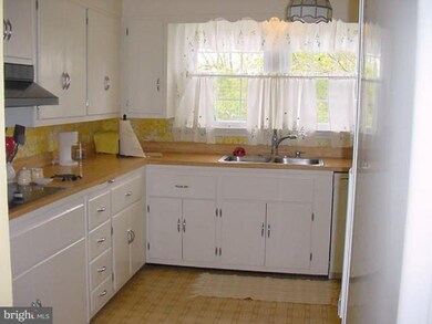 3715 Dance Mill Rd, Phoenix, MD 21131 - photo 3