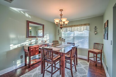 Mount Run_DINING ROOM