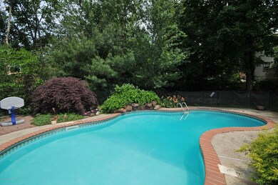 21 Monmouth Rd, Oceanport, NJ 07757 - photo 2