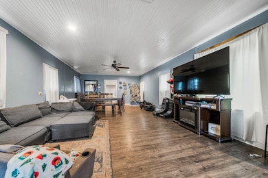 7884 Us-99, Los Molinos, CA 96055 - photo 2