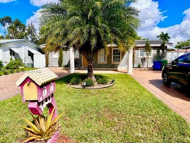 7833 Madeira St, Miramar, FL 33023 - photo 3