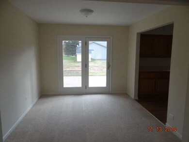 10S193 Alma Ln, Naperville, IL 60564 - photo 4