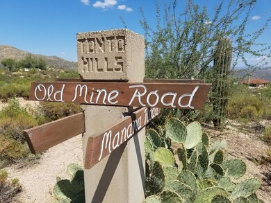 OldMineMananaStreetSign2
