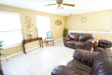 1286 Prairie Ave unit D, Glendale Heights, IL 60139 - photo 5