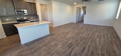 212 Whisper Rill Dr, Hutto, TX 78634 - photo 6