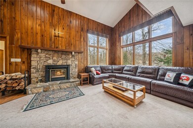 311 Lake Rd, Hidden Valley, PA 15502 - photo 4