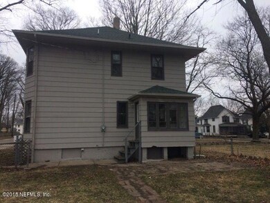 111 Ridge St, La Porte, IN 46350 - photo 2