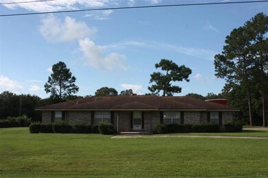 4631 Deerfield Dr, Pensacola, FL 32526 - photo 3