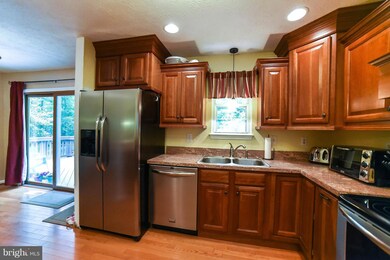 37019 W Spicer Dr, Mechanicsville, MD 20659 - photo 6