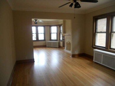 5333 W Wolfram St, Chicago, IL 60641 - photo 2