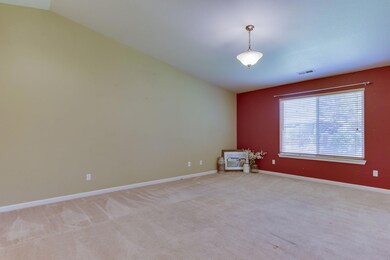 4-web-or-mls-2875 SW Deschutes Dr-4