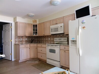 411 E Toledo Ave, Wildwood, NJ 08260 - photo 6