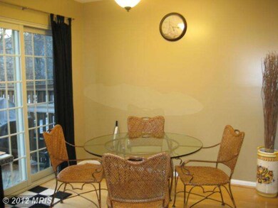 7361 Eden Brook Dr, Columbia, MD 21046 - photo 3