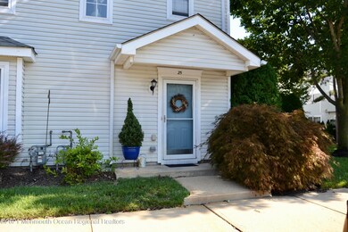 25 Watson Ct, Howell