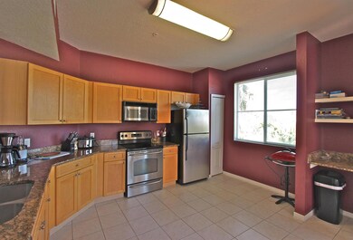 11033 Legacy Blvd unit 301, Palm Beach Gardens, FL 33410 - photo 7