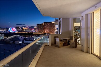 THREE MASSIVE DECKS WITH OVER 800 SQ. FT.  FOR ADD