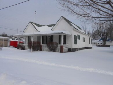 201 S Elm St, Odon, IN 47562 - photo 2