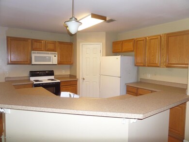 3790 Cedar Forest Dr E, Jacksonville, FL 32210 - photo 4