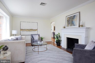 6615 Rannoch Rd, Bethesda, MD 20817 - photo 3