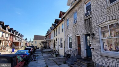 744 Lance Place unit 1, Reading, PA 19604 - photo 2