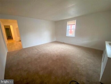 48 S 6th St unit 1, Quakertown, PA 18951 - photo 2