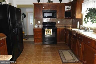 240 Cloud St, Front Royal, VA 22630 - photo 7