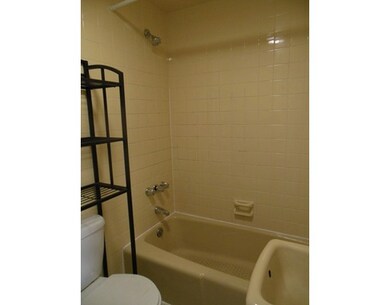 158 Salem St unit 1, Boston, MA 02113 - photo 4