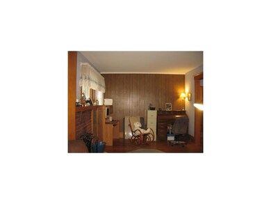 Family Room.