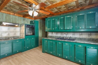 625 Gaskill St, Blackstone, MA 01504 - photo 5