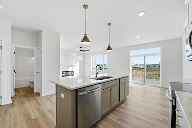 935 11th St, Waukee, IA 50263 - photo 3