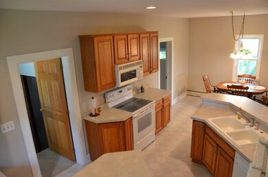 4302 Rutland Dunn Townline Rd, Oregon, WI 53575 - photo 7