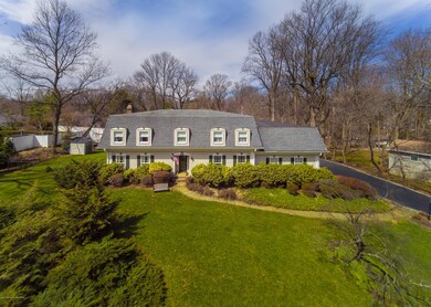 10 Alicia Ct Middletown NJ-print-007-11-