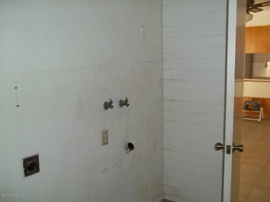 LAUNDRY RM