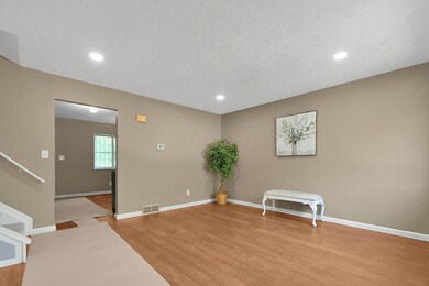 5 Living Room
