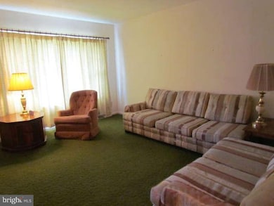 44124 Louisdale Rd, California, MD 20619 - photo 2