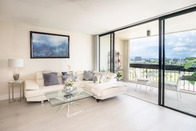 Washington Tower unit 1606, West Palm Beach, FL 33401 - photo 4