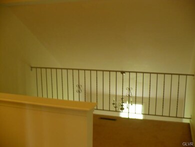 5639 Grace Ave, Bethlehem, PA 18017 - photo 4