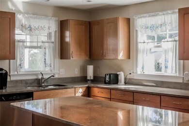 49 Memory Ln unit 2, South Portland, ME 04106 - photo 3