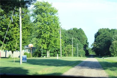 1049 E Niagara Trail, Greensburg, IN 47240 - photo 4